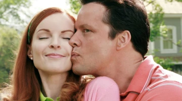 Кадры из Отчаянные домохозяйки 2 сезон 23 серия