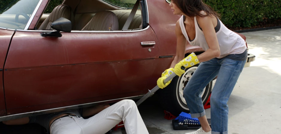 Кадры из Отчаянные домохозяйки 6 сезон 3 серия