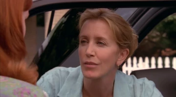 Кадры из Отчаянные домохозяйки 1 сезон 9 серия