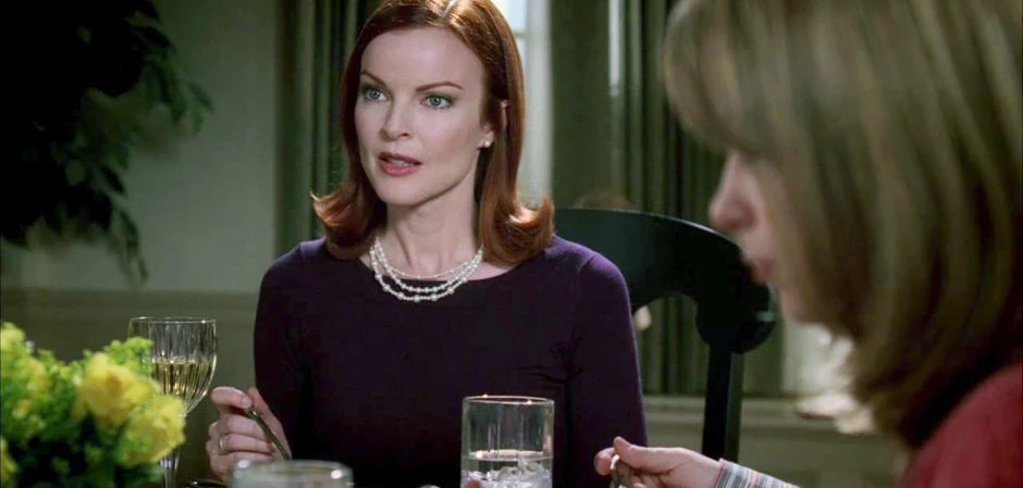 Кадры из Отчаянные домохозяйки 1 сезон 15 серия