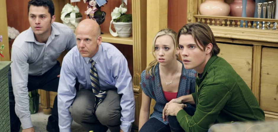 Кадры из Отчаянные домохозяйки 3 сезон 7 серия