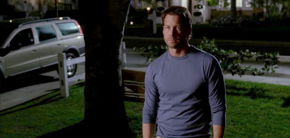 Кадры из Отчаянные домохозяйки 1 сезон 15 серия