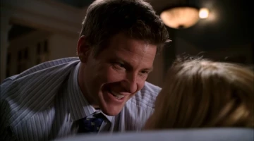 Кадры из Отчаянные домохозяйки 1 сезон 21 серия