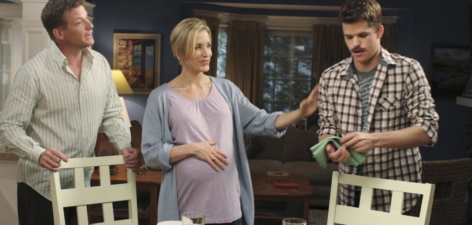 Кадры из Отчаянные домохозяйки 6 сезон 18 серия