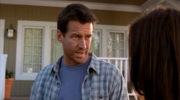 Кадры из Отчаянные домохозяйки 1 сезон 15 серия