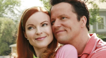 Кадры из Отчаянные домохозяйки 2 сезон 23 серия