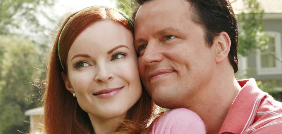 Кадры из Отчаянные домохозяйки 2 сезон 23 серия