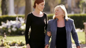 Кадры из Отчаянные домохозяйки 2 сезон 1 серия