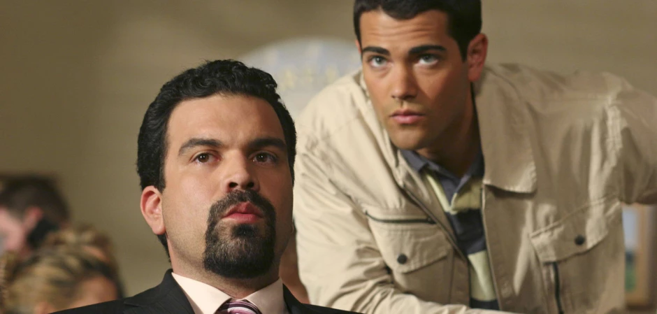 Кадры из Отчаянные домохозяйки 1 сезон 23 серия