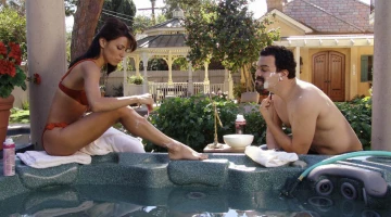 Кадры из Отчаянные домохозяйки 1 сезон 16 серия