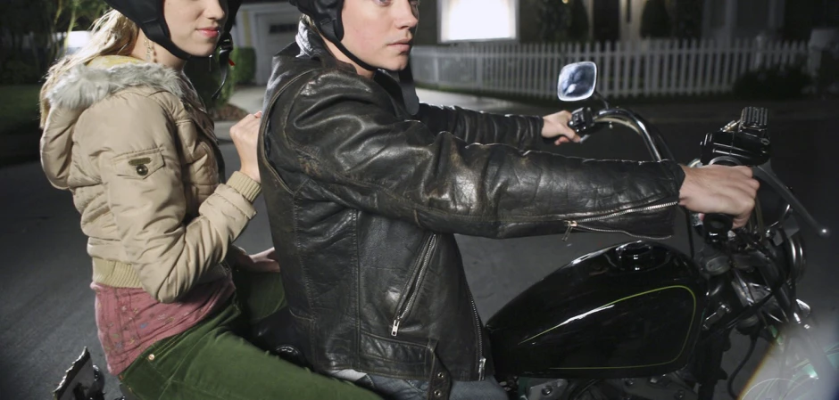 Кадры из Отчаянные домохозяйки 3 сезон 8 серия