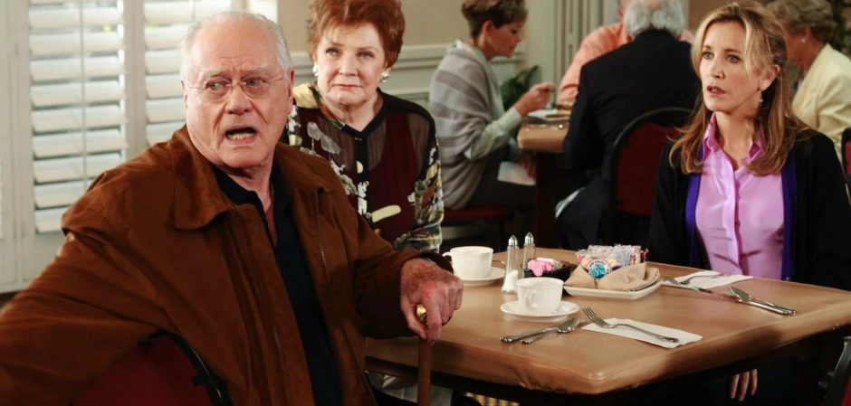 Кадры из Отчаянные домохозяйки 7 сезон 13 серия