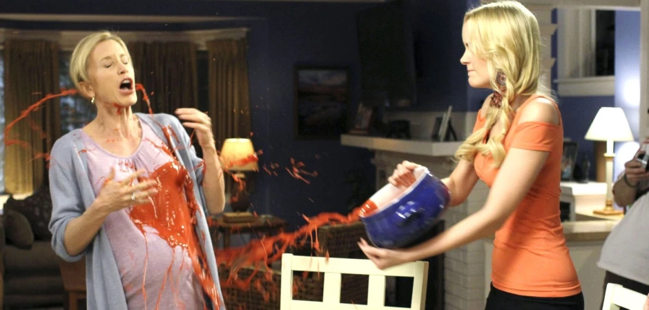 Кадры из Отчаянные домохозяйки 6 сезон 18 серия