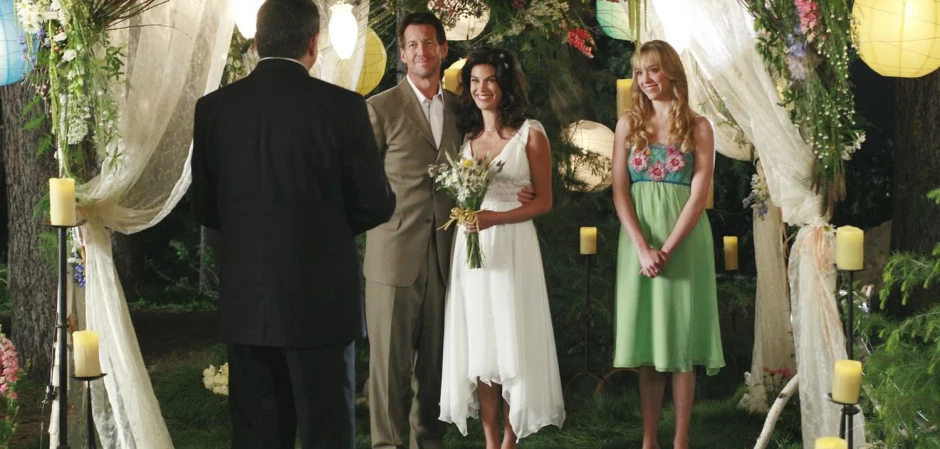 Кадры из Отчаянные домохозяйки 3 сезон 23 серия