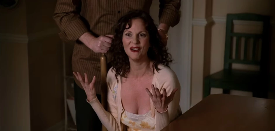 Кадры из Отчаянные домохозяйки 1 сезон 19 серия