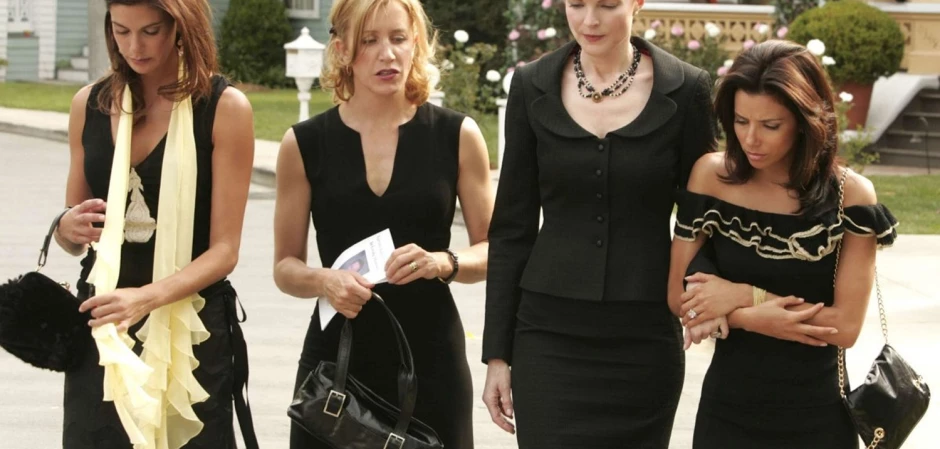 Кадры из Отчаянные домохозяйки 2 сезон 1 серия