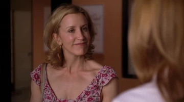 Кадры из Отчаянные домохозяйки 1 сезон 22 серия