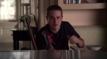 Кадры из Отчаянные домохозяйки 4 сезон 2 серия