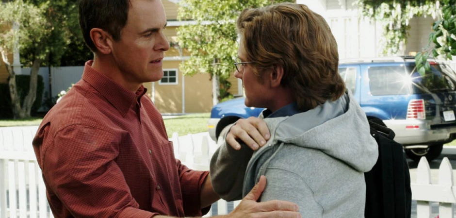 Кадры из Отчаянные домохозяйки 2 сезон 10 серия