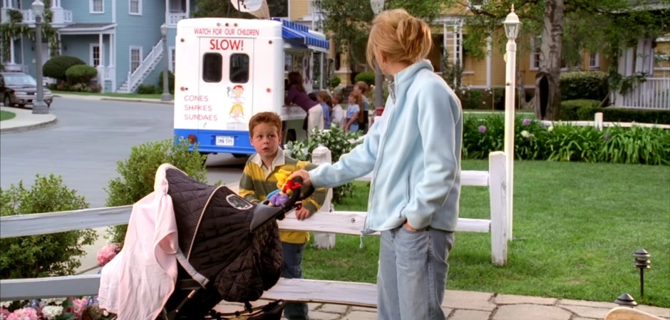 Кадры из Отчаянные домохозяйки 1 сезон 19 серия