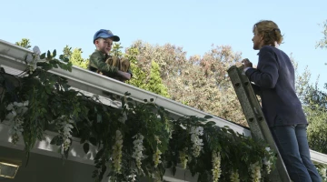 Кадры из Отчаянные домохозяйки 1 сезон 13 серия