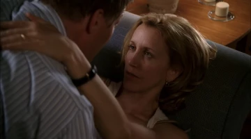 Кадры из Отчаянные домохозяйки 1 сезон 21 серия