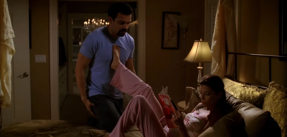 Кадры из Отчаянные домохозяйки 1 сезон 19 серия