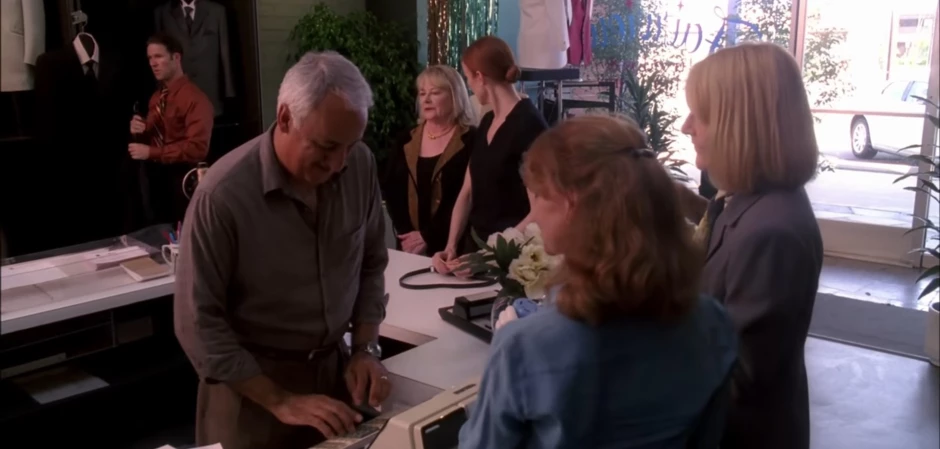 Кадры из Отчаянные домохозяйки 2 сезон 2 серия