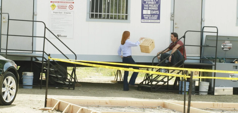 Кадры из Отчаянные домохозяйки 8 сезон 7 серия