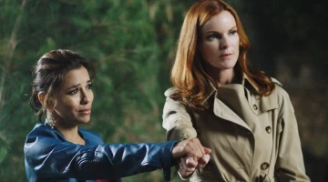 Кадры из Отчаянные домохозяйки 8 сезон 1 серия