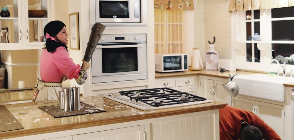 Кадры из Отчаянные домохозяйки 7 сезон 6 серия