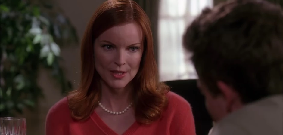 Кадры из Отчаянные домохозяйки 2 сезон 10 серия