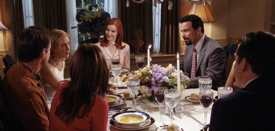 Кадры из Отчаянные домохозяйки 1 сезон 3 серия