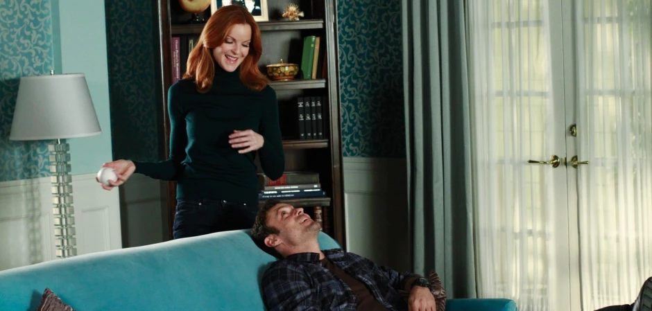 Кадры из Отчаянные домохозяйки 7 сезон 15 серия