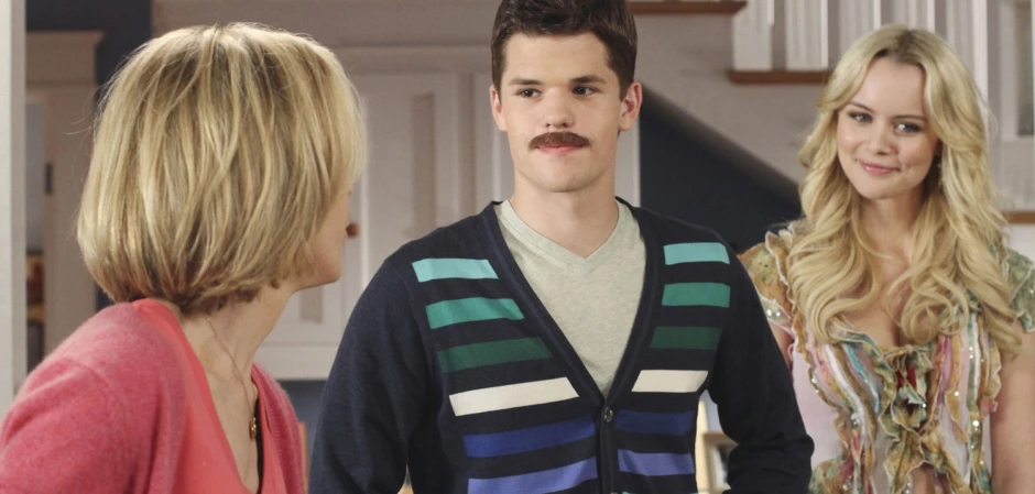 Кадры из Отчаянные домохозяйки 6 сезон 18 серия