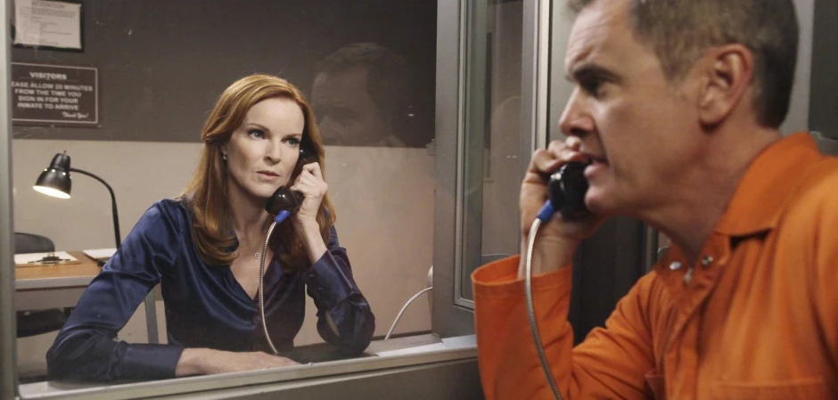 Кадры из Отчаянные домохозяйки 8 сезон 2 серия