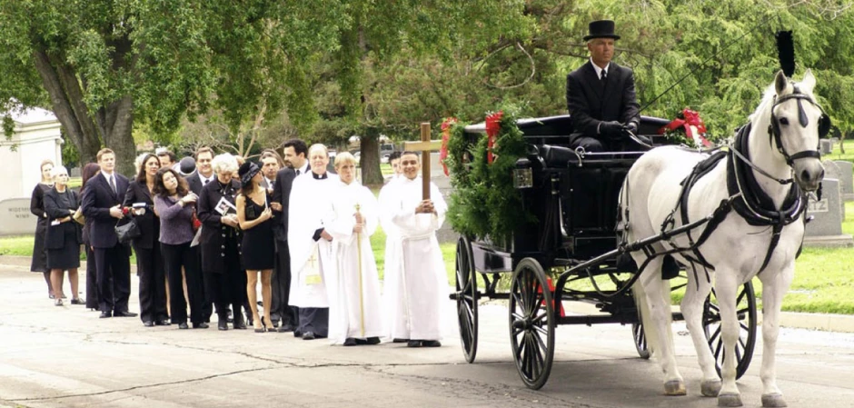 Кадры из Отчаянные домохозяйки 1 сезон 17 серия