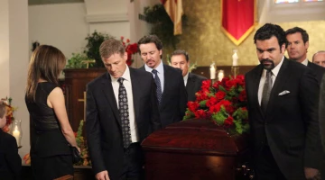 Кадры из Отчаянные домохозяйки 8 сезон 17 серия