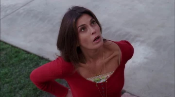 Кадры из Отчаянные домохозяйки 2 сезон 8 серия