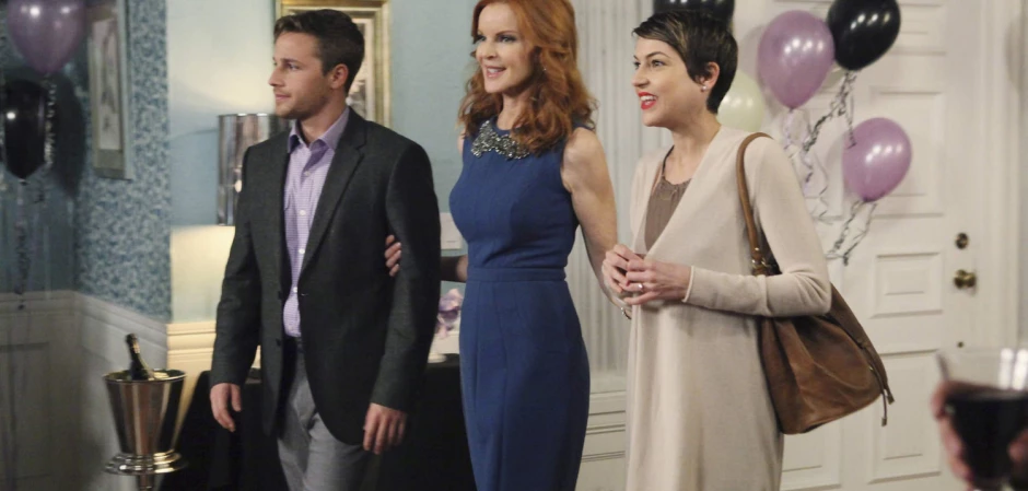 Кадры из Отчаянные домохозяйки 8 сезон 18 серия