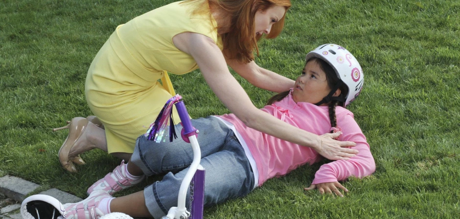 Кадры из Отчаянные домохозяйки 7 сезон 2 серия