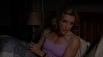 Кадры из Отчаянные домохозяйки 1 сезон 14 серия