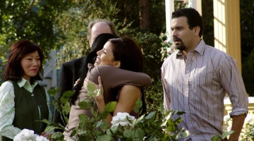 Кадры из Отчаянные домохозяйки 2 сезон 14 серия