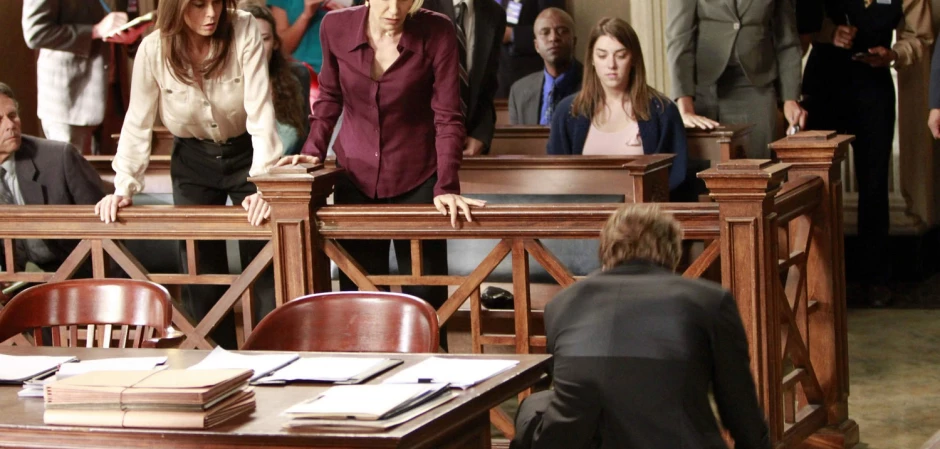 Кадры из Отчаянные домохозяйки 8 сезон 22 серия