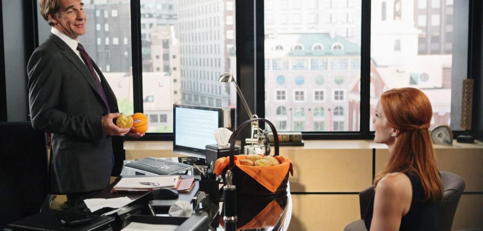 Кадры из Отчаянные домохозяйки 8 сезон 19 серия