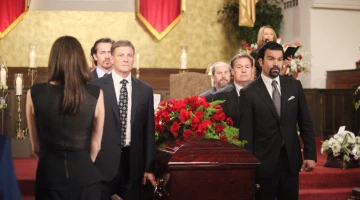 Кадры из Отчаянные домохозяйки 8 сезон 17 серия