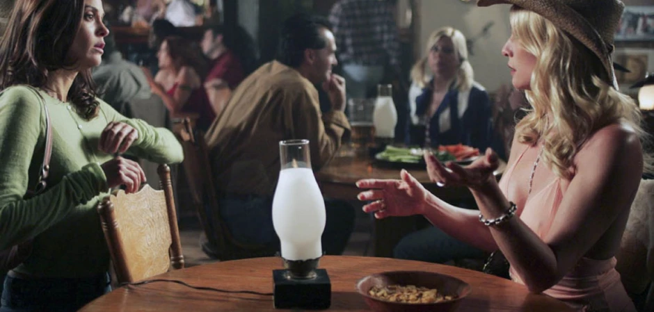 Кадры из Отчаянные домохозяйки 1 сезон 7 серия