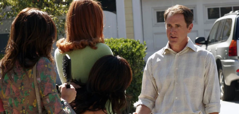 Кадры из Отчаянные домохозяйки 2 сезон 6 серия