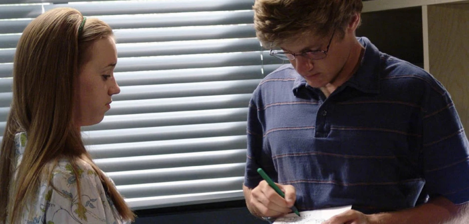 Кадры из Отчаянные домохозяйки 1 сезон 6 серия