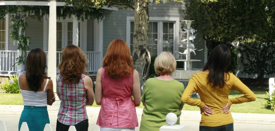 Кадры из Отчаянные домохозяйки 4 сезон 5 серия